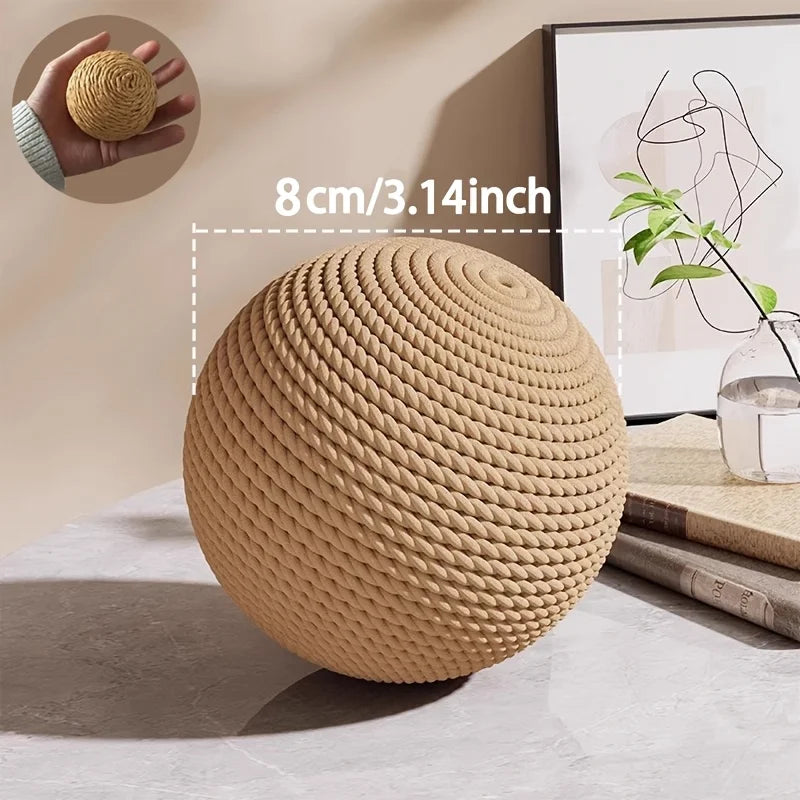Interactive Sisal Cat Ball Toy Scratcher For Indoor Cats