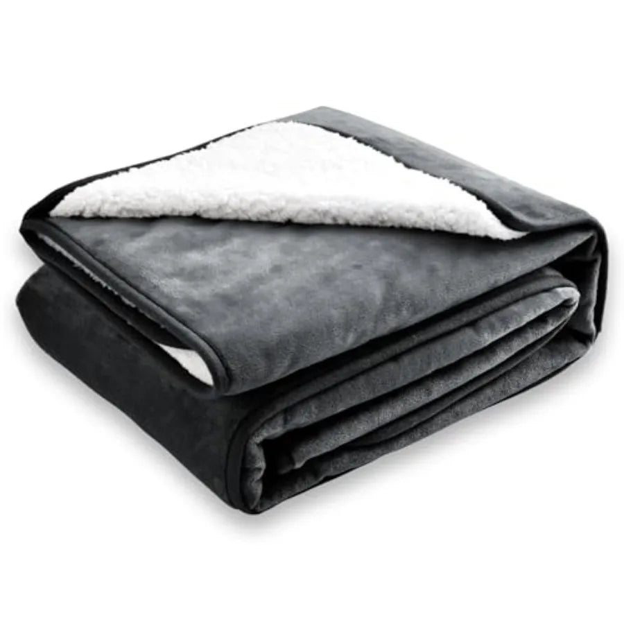 Waterproof Blanket for Bed Couch Sofa, Soft Liquid Pee Proof Pet Blanket for Dog Puppy Cat, Reversible Sherpa Fleece Furniture